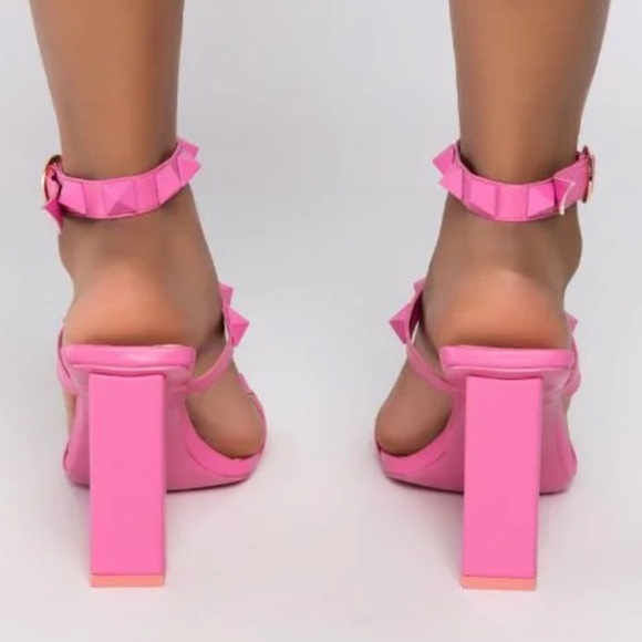 Chunky heel sandal - Picture 3 of 5